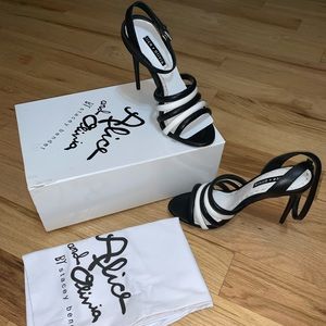 Woman shoes